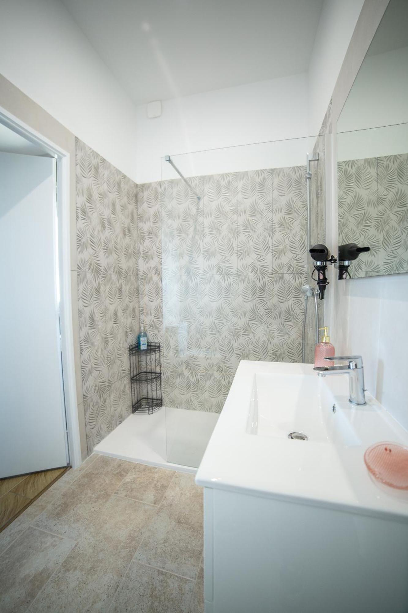 Face Cite - Chambres D'Hotes - Parking & Garage Gratuit - Wi-Fi Gratuit Carcasona Exterior foto